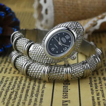 Saat Sony Ericsson İçin Mujer Kol Saati Yeni Lüks Marka Kadın Yılan Kuvars Bayanlar Altın Saat Elmas Kadın Moda Bilezik İzle Saatler