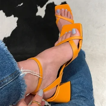 2022 kadın Sandalet Seksi Kalın Yüksek Topuklu Toka Şeker Düz Renk Rahat Yaz Ayakkabı Bayan Ayakkabıları Parti Sandalet Kadın