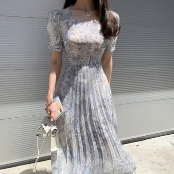 2022 Yaz Su renk Baskılı Kore Şifon uzun elbise Kadın Kısa Kollu Kare Yaka Pilili Elbiseler Zarif Femme 15481