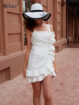 Bclout Yaz Beyaz Elbise Kadınlar Zarif Kare Yaka A-Line fırfırlı elbiseler Seksi Backless Yüksek Bel Mini Elbiseler Kadın Tatil