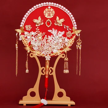 Hayranları Düğün İçin Çin Tarzı Vintage Kişiselleştirilmiş Gelin El Tutan Çiçekler Masaüstü Odası Dekorasyon LC25