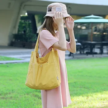 Kadın omuz çantaları 2022 bez alışveriş çantası Kız Alışveriş Moda Düz Renk Büyük Kapasiteli Çanta İki Ön Açık Cepli