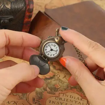 Küçük Bronz Sevimli Küçük Uğur Böceği cep saati erkek Kolye Kuvars Saat Mini Bayanlar Kızlar Kolye Saatler Benzersiz Koleksiyon