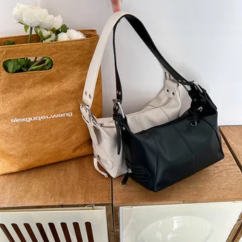 Moda Kadın omuzdan askili çanta siyah Koltukaltı Çanta Küçük Marka tasarım bayan Çanta Ve çantalar PU Deri Aksiller çanta bolsas