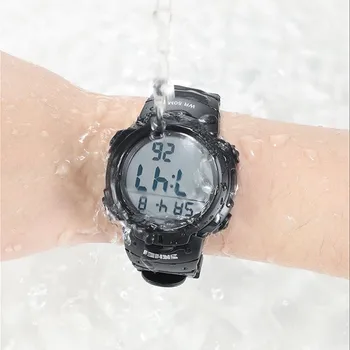 SKMEI Marka Erkekler Spor Saatler Yüzmek 50 m Su Geçirmez Dijital LED Askeri İzle Saat Erkek Elektronik Kol Saatleri Reloj Hombre