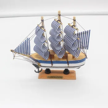 Yeni Retro Ahşap Mini yelkenli modeli Süsler Heykeller Ev Masaüstü Dekor El Sanatları Ev Dekorasyon Aksesuarları